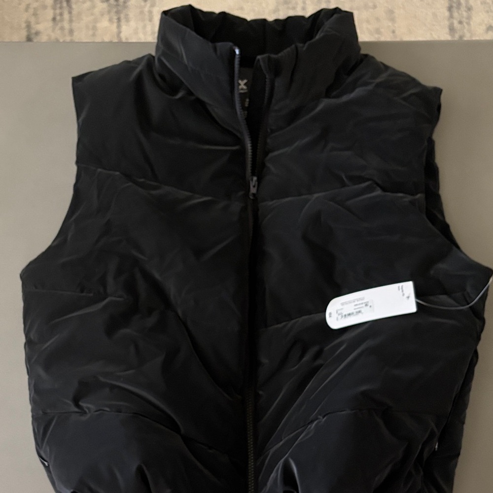Xersion Black Puffer Vest